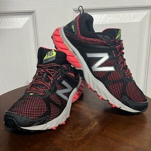 🔥🔥 New Balance 610 v5 All Terrain Techride Running Trail Shoes Women Size 7B